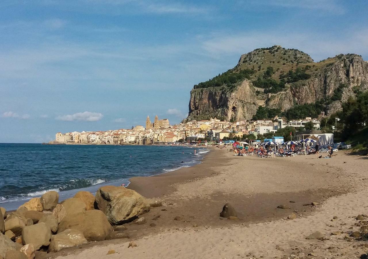 Villa Santa Lucia チェファル エクステリア 写真