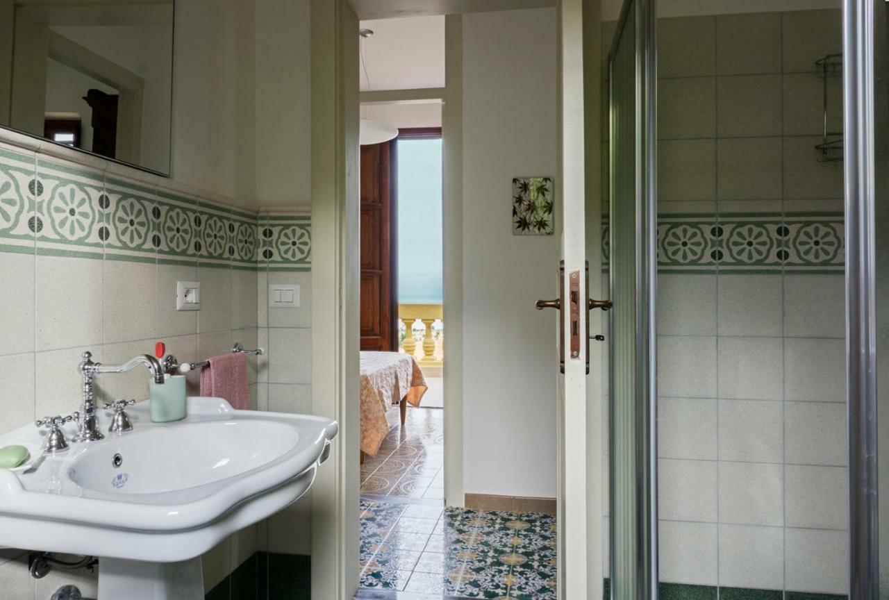 Villa Santa Lucia チェファル エクステリア 写真